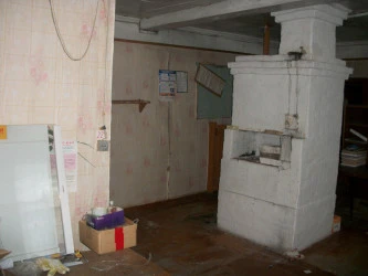 Аукцион по продаже земельного участка площадью 494 кв. м и нежилого здания площадью 69 кв. м, расположенных по адресу: Удмуртская Республика, Дебесский район, д. Котегурт, ул. Советская, д. 5.